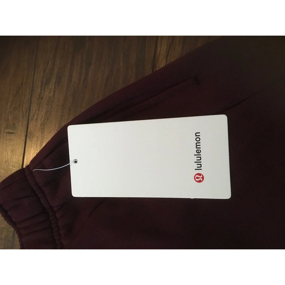 Lululemon Scuba Mid-Rise Oversized Short 7 Fleece LW7DETS women M - Picture 4 of 7
